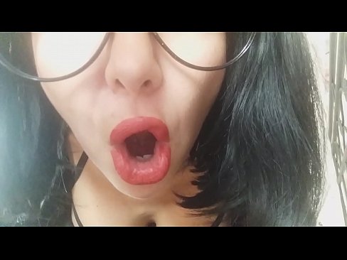 ❤️ Heval, dêya te îro nahêle tu biçî dibistanê... Pir hewcedariya min bi te heye... Porno li me ku.nudexxx.ru ❌️